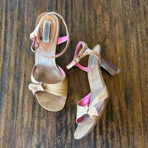 Steve Madden Coquette 2000s Y2K tan leather open toe heels - Size 8.5